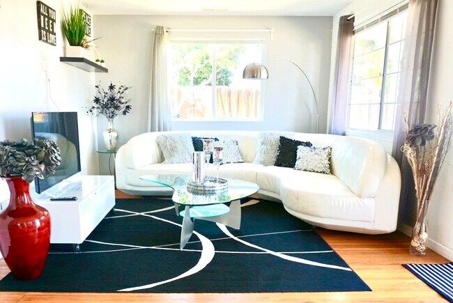 Foto del edificio - 1704 Westinghouse St