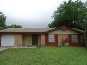 Building Photo - 7319 Glen Cross Dr