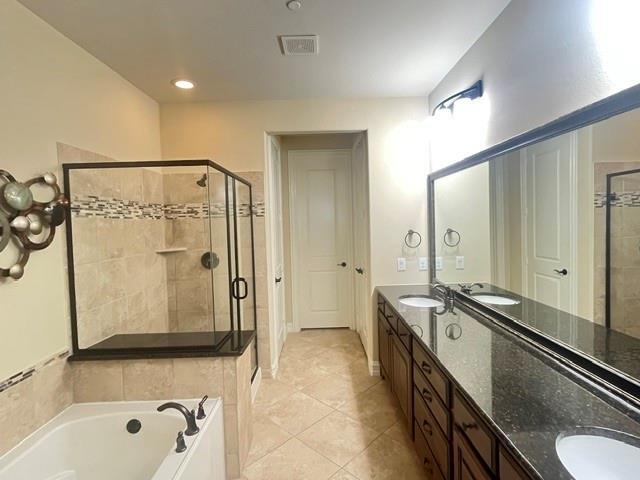 Building Photo - 4709 Bayview Dr