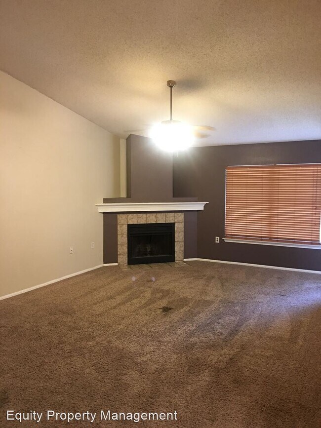 Building Photo - 4 br, 2 bath House - 10110 Outlaw Bend