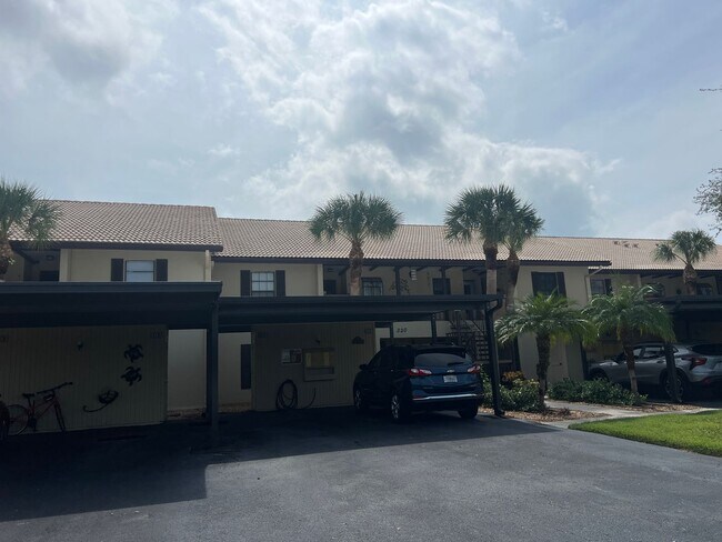 Foto del edificio - 2BR/2BA Condo in Mission Lakes