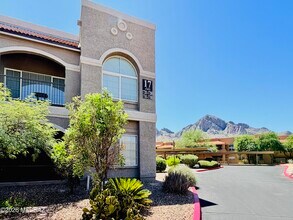 Building Photo - 1500 E Pusch Wilderness Dr