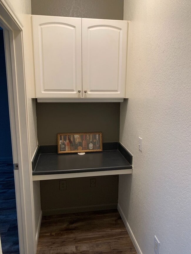 Photo - 860 North Orange Apartment