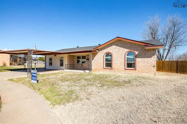 Building Photo - 4609 N Eden Hills Cir
