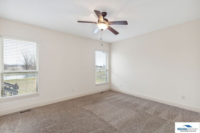 Foto del edificio - 4 bedroom 3 bath - Andover - ***Andover Sc...