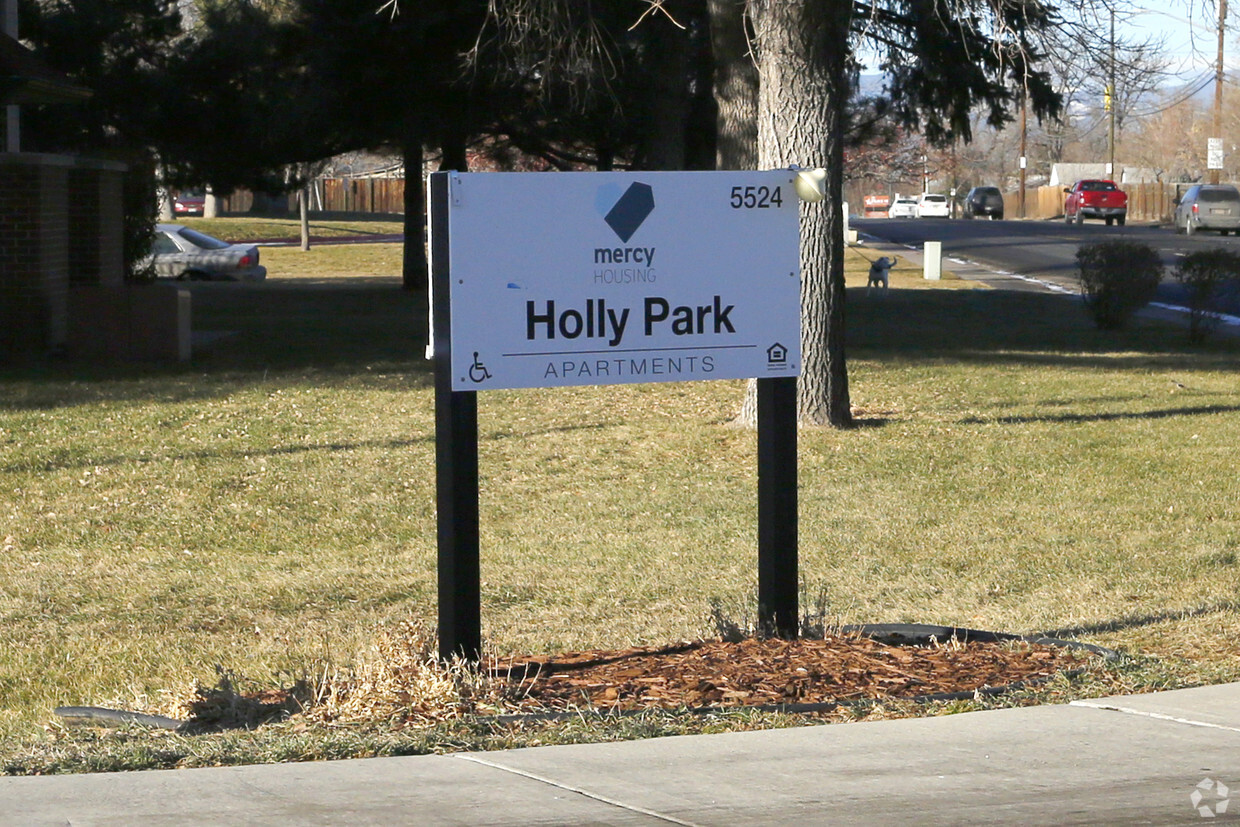 Building Photo - Holly Park Apartments