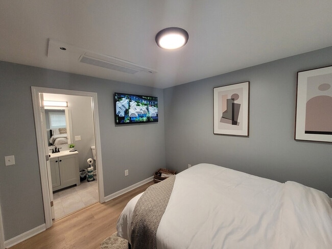 Foto del edificio - 81 Luna St