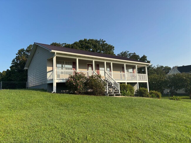 Foto del edificio - 352 Shady Hollow Cir SE