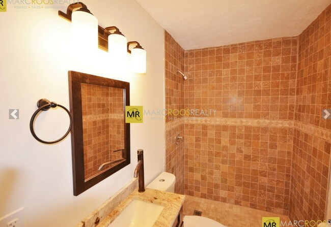 Foto del edificio - 130 Brooks St