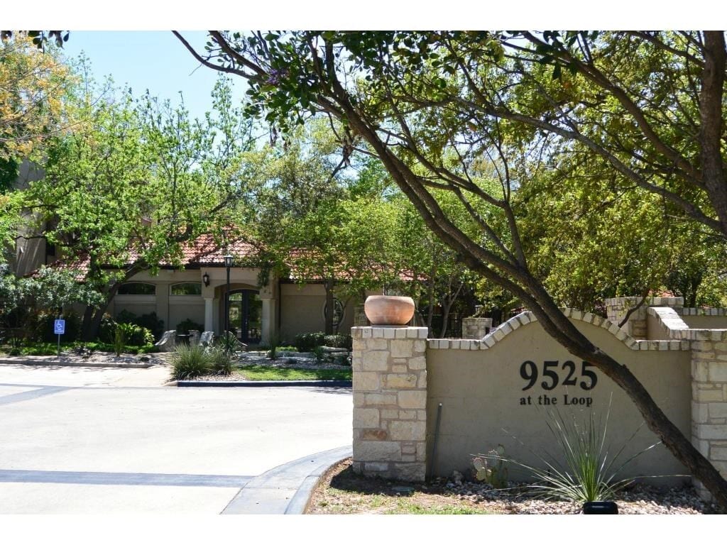 9525 N Capital of Texas Hwy Unit 421, Austin, TX 78759 Condo for Rent in Austin, TX