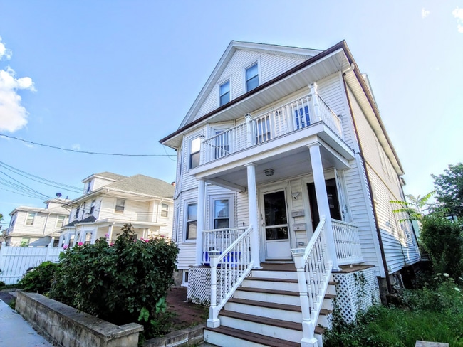 Building Photo - 49 Flynt St