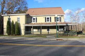 Building Photo - 526 Mountain Ave