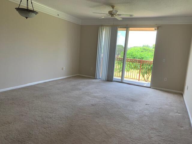 Foto del edificio - 2058 Alta Meadows Ln