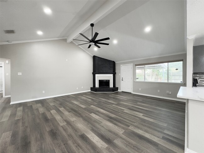 Foto del edificio - 1406 River Rock Dr