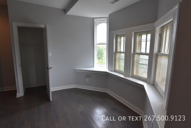 Foto del edificio - 4100 Parkside Ave