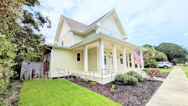 Foto del edificio - 10692 Squall Line Rd