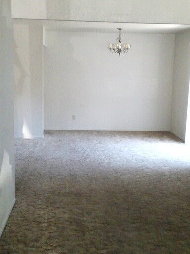 Foto del edificio - Merced: $1575 2 bedroom 1 bath with a garage