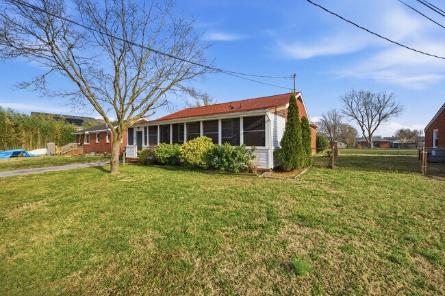 Foto del edificio - 1210 Pansy St