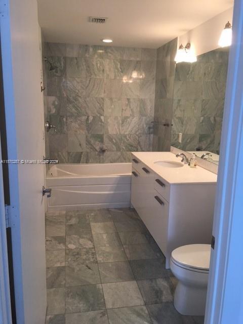 Foto del edificio - 1050 Brickell Ave