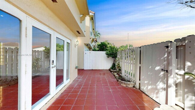 Foto del edificio - 15253 SW 111th St