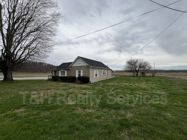 Building Photo - 3180 Blue Bluff Rd