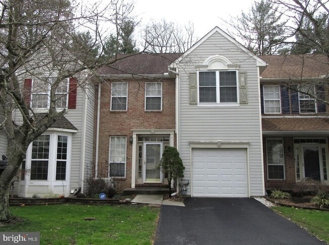 Photo - 525 Southampton Ln Townhome