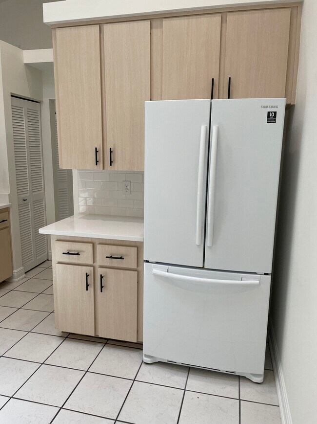 Foto del edificio - 2345 SE 19th Cir