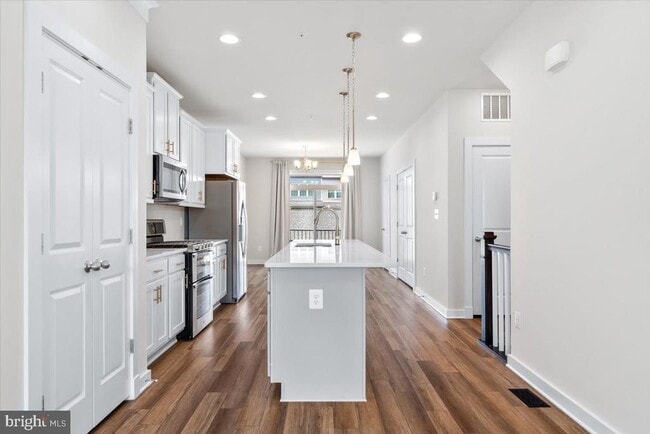 Building Photo - 3606 Timber Green Dr