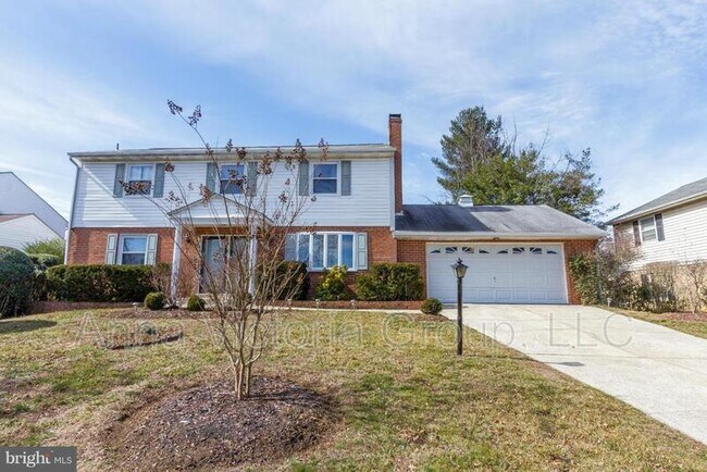 Building Photo - 9 Staton Dr