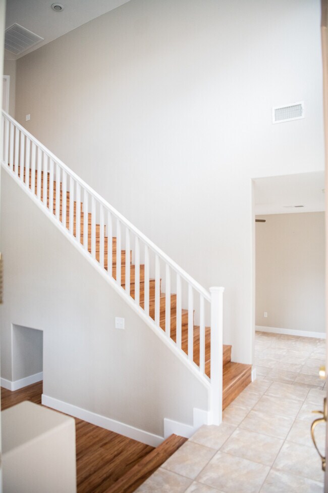 Entry way - 6744 Pastel Camellia St