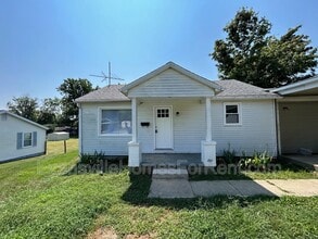 Building Photo - 1103 E Water St