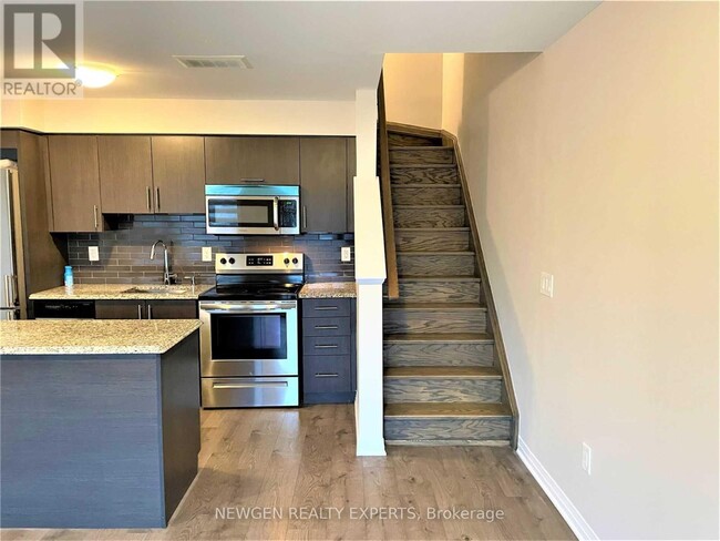 Building Photo - 153-153 William Duncan Rd