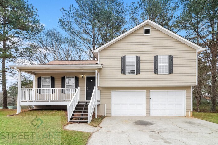 Primary Photo - 100 Peach Forest Pl