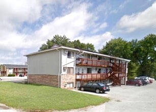 Building Photo - 8 N 45th St