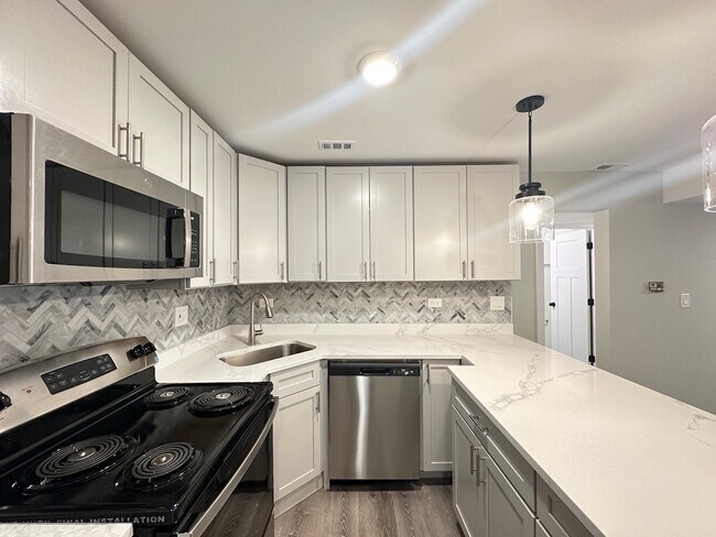 Foto del edificio - 1225 N LaSalle St