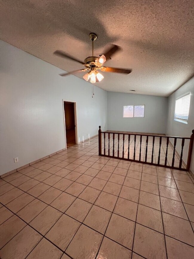 Foto del edificio - SIngle Story - Two Car Garage Summerlin Area