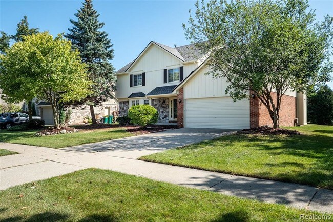 Building Photo - 24284 Bramblewood Dr