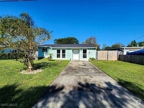 Building Photo - 708 N Flamingo Dr