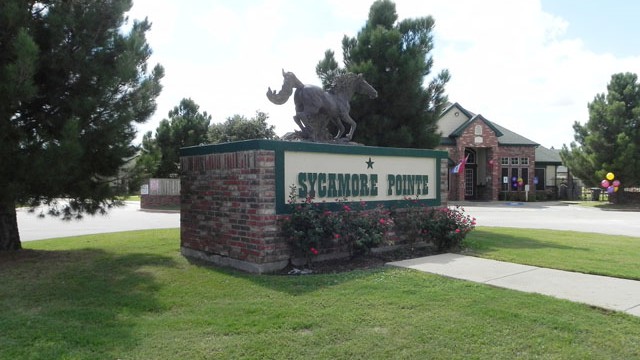 Foto del edificio - Sycamore Pointe Townhomes