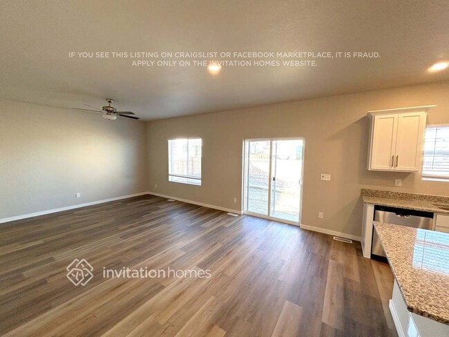 Foto del edificio - 7303 Dolores Ave