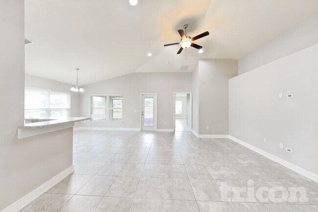 Foto del edificio - 14456 Barley Field Dr
