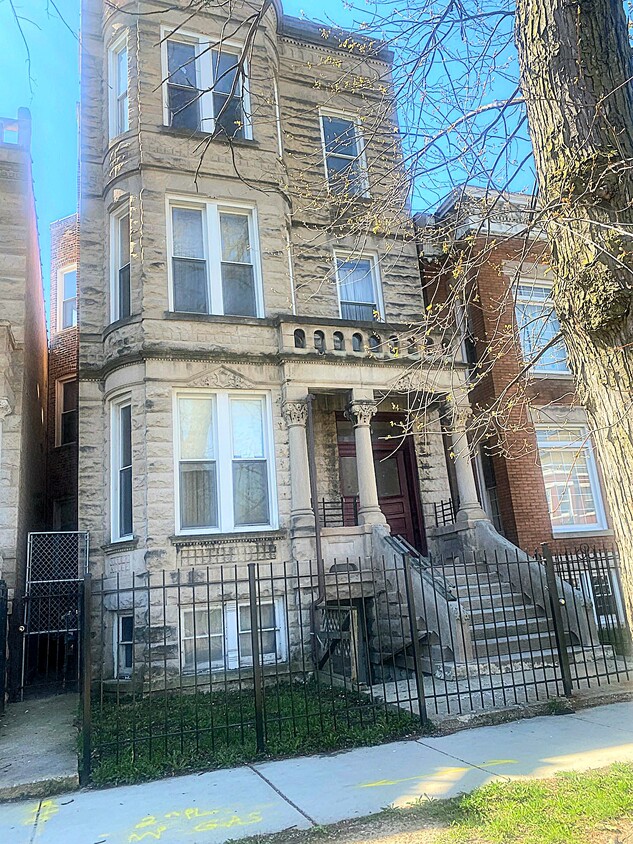 Primary Photo - 4121 W Wilcox St