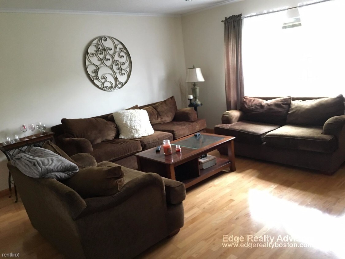 3 br, 2 bath - 123 Lake Shore Rd - 3 br, 2 bath  - 123  Lake Shore Rd