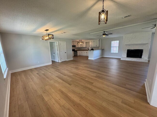 Foto del edificio - Gulf Breeze - Pineglade - 4 bedroom, 3 bat...