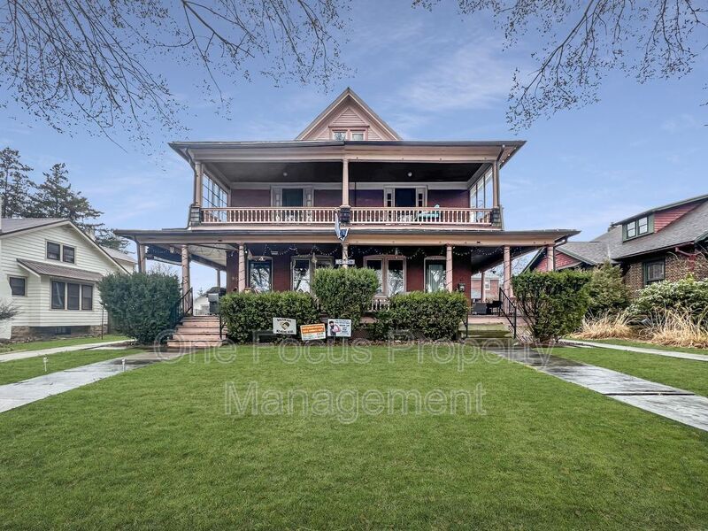 2 Parkwood St, Williamsport, PA 17701 House Rental in Williamsport