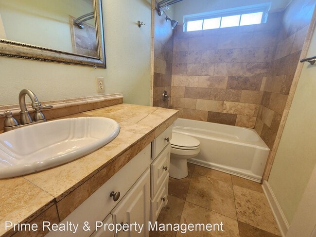 Building Photo - 3 br, 2 bath House - 400 Walnut Valley Road