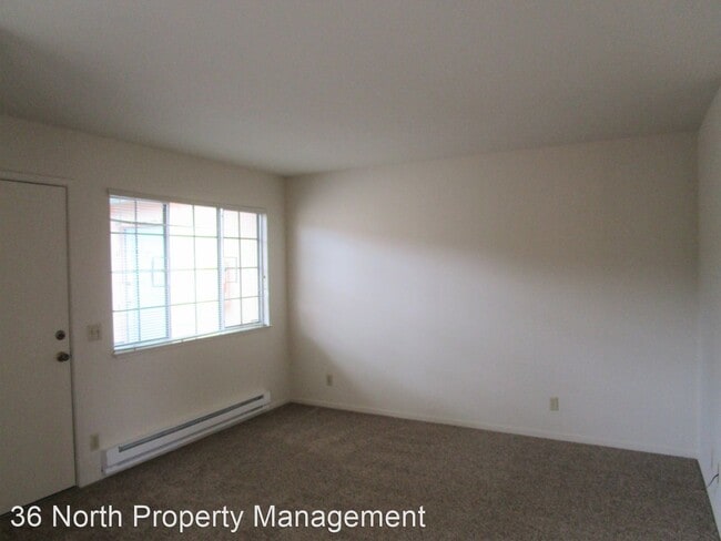 Building Photo - 1135 Fifth St