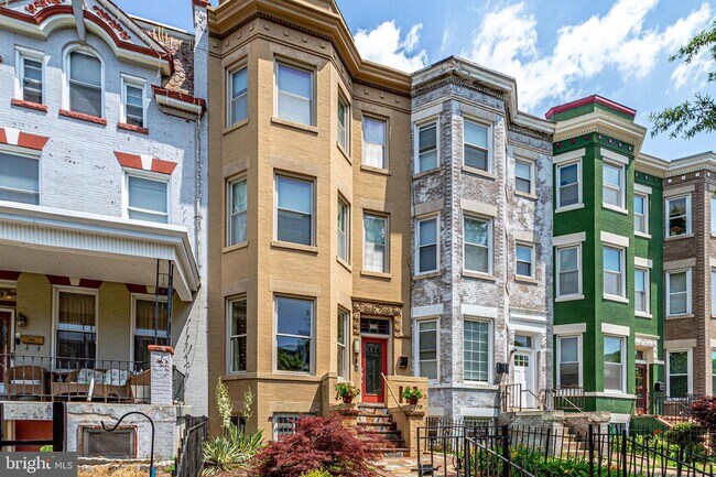 Building Photo - 23 Bryant St NW