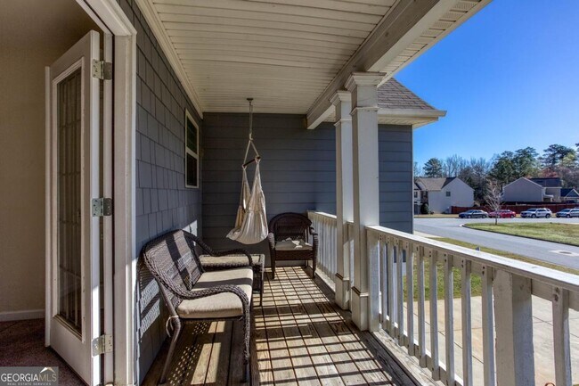 Foto del edificio - 7999 Dawson Ln