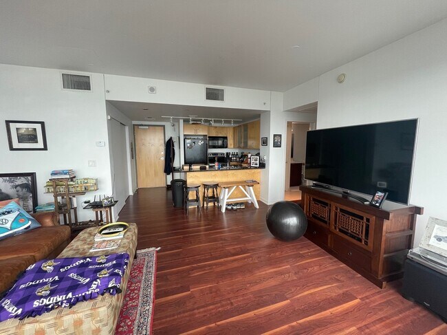 Foto del edificio - 8151 33rd Ave S